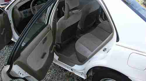 1994 Honda Civic DX Sedan 4-Door 1.5L, image 7
