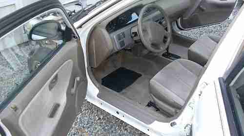 1994 Honda Civic DX Sedan 4-Door 1.5L, image 8