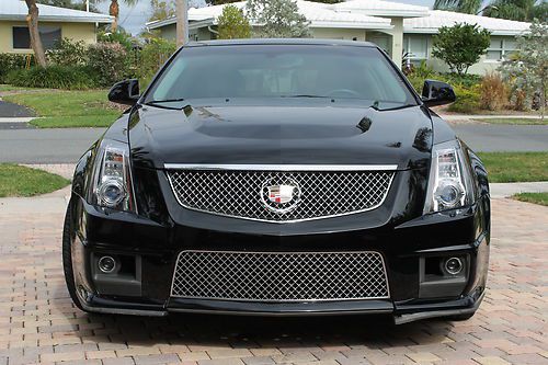 2009 cadillac cts v sedan 4-door 6.2l