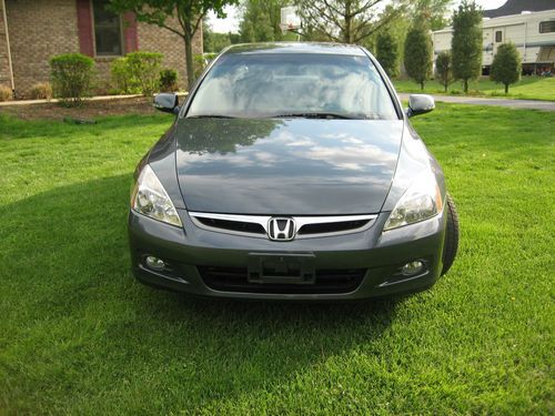 2006 Honda Accord Hybrid, Very Good Condition, 30-35 mpg, Sunroof, Leather, image 6