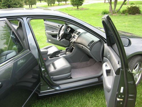 2006 Honda Accord Hybrid, Very Good Condition, 30-35 mpg, Sunroof, Leather, image 11