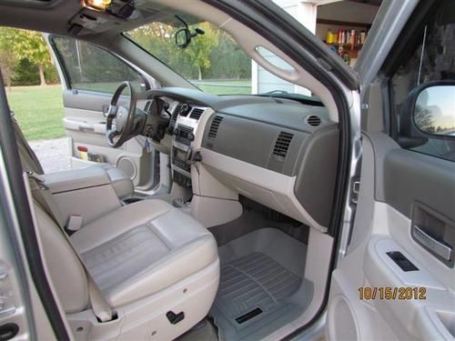 2005 Dodge Durango Limited Sport Utility 4-Door 5.7L, US $9,000.00, image 2