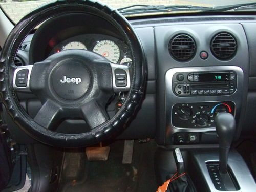 2002 JEEP LIBERTY LIMITED SPORT 3.7L 4 DOOR UTILITY SUV, image 12