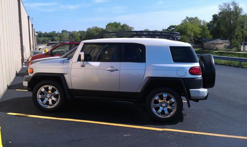 2007 toyota fj cruiser base sport utility 4-door 4.0l