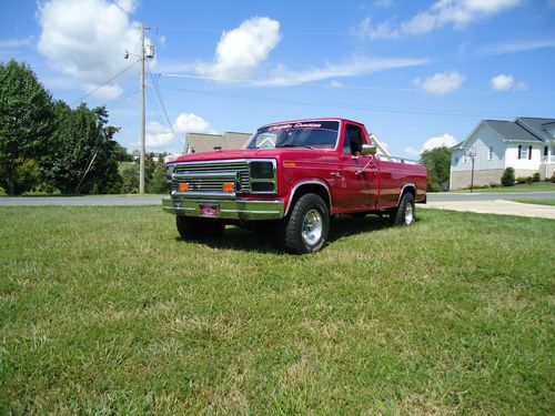 1980 ford  4 x 4 with 393 cubic inch motor bulldog 4 speed