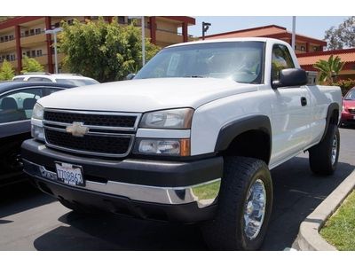 ABS Pre-Owned 8ft bed California Immaculate condition chevy silverado 2500 2006, image 3