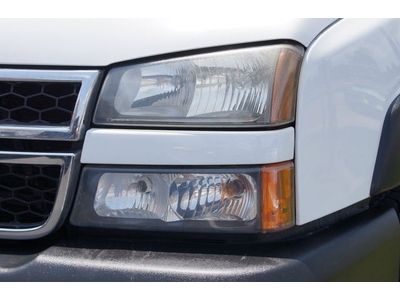 ABS Pre-Owned 8ft bed California Immaculate condition chevy silverado 2500 2006, image 9