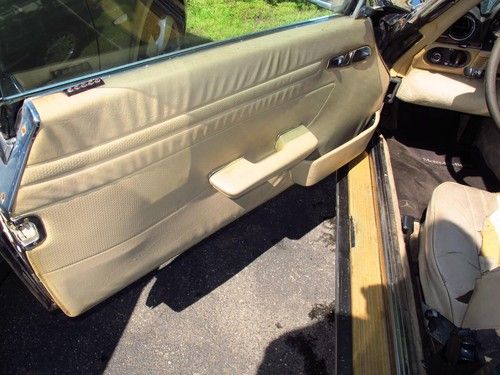 1986 Mercedes 560SL roadster good basis for restoration, image 3