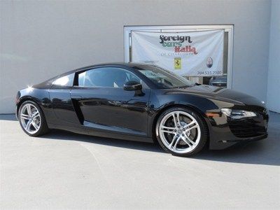 R8 4.2 manual coupe 4.2l, awd all leather premium package bang olusfsen