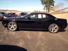 2012 dodge challenger r/t coupe 2-door 5.7l