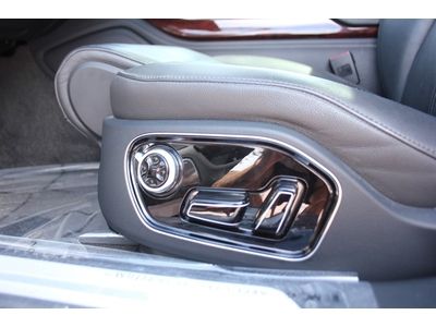 Premium PackageNavigation Panoramic Sunroof Bang & Olufsen Sound System Leather, image 37