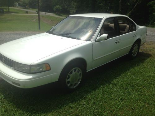 1994 nissan maxima gxe sedan 4-door 3.0l