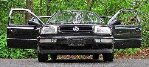 98 wolfsburg jetta  low mles cold ac loaded clean autocheck 61 pics  no reserve