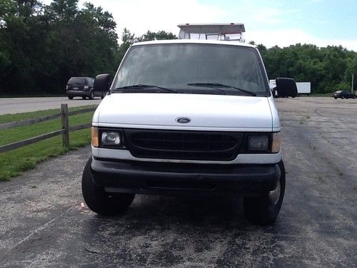 2000 ford e-350 econoline base standard cargo van 2-door 5.4l