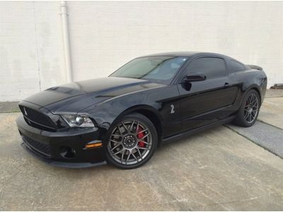 2011 ford mustang gt500