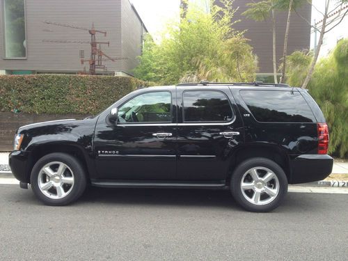 2008 chevrolet tahoe ltz, 4x4, low miles!