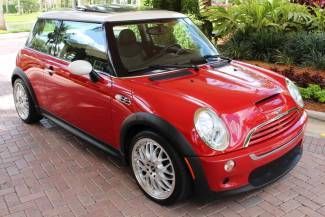 2005 mini cooper s automatic, pano roof only 61k miles, clean carfax, we finance