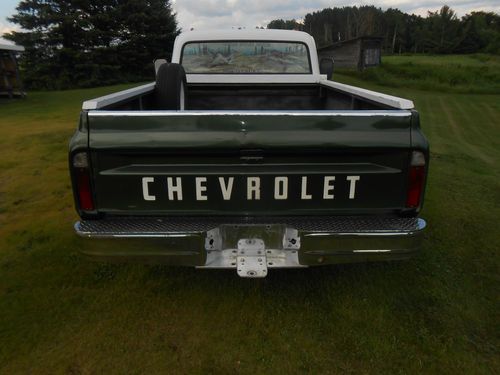 1972  c-10 chevorlet 4x4 with 7'6'' western snow plow