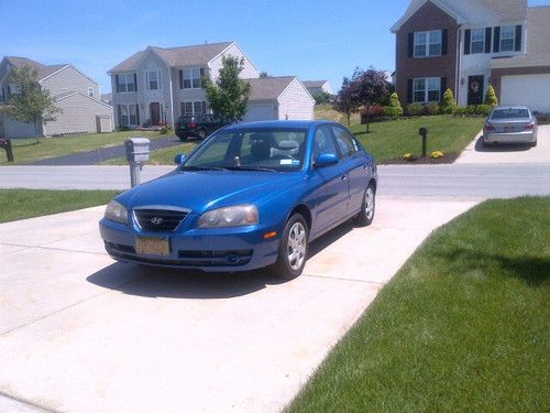 2004 hyundai elantra gls sedan 4-door 2.0l