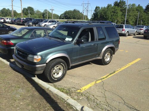 1997 ford explorer xl sport utility 2-door 4.0l