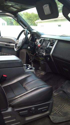 Black on black, beautiful fx4 model f250