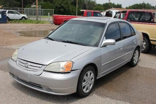 2003 honda civic runs and drives, needs painted no rese