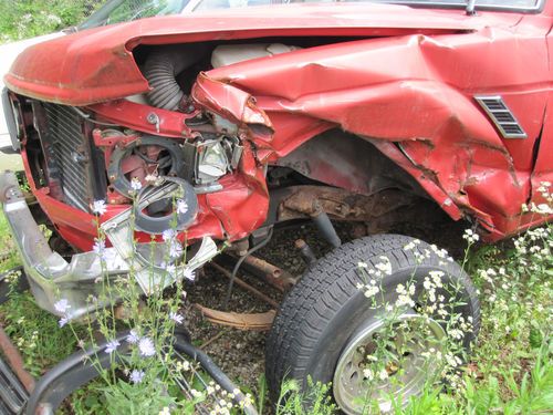 1985 Toyota Land Cruiser FJ6 Red Vintage Collision - Good for Parts!, US $2,500.00, image 2