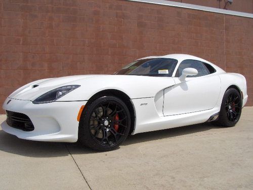 2013 dodge srt viper gts coupe loaded 650 hp