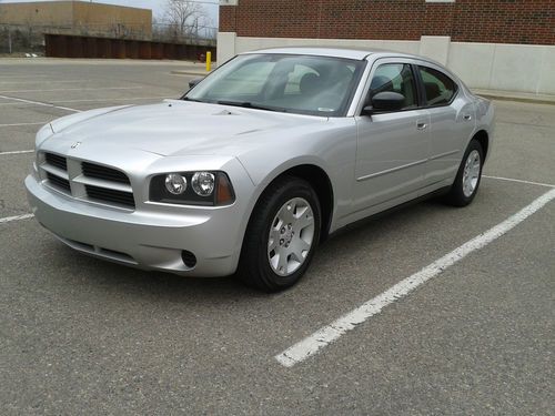 2007 dodge charger base sedan 4-door 2.7l