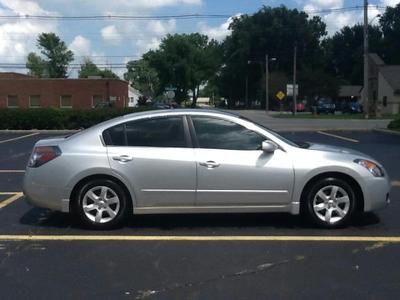 1 owner local trade, nice ,low miles, great fuel economy,reliable,automatic,