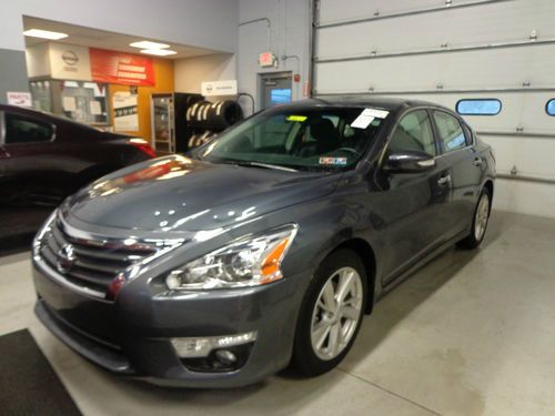 2013 nissan altima sl loaded!! huge once in a lifetime savings!!! with navi