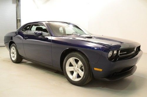 New 2013 dodge challenger coupe sxt 3.6l v6 free shipping kchydodge