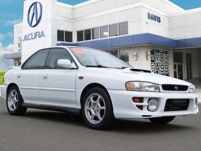 No reserve 2000 88554 miles 2.5 rs all wheel drive manual one owner white gray