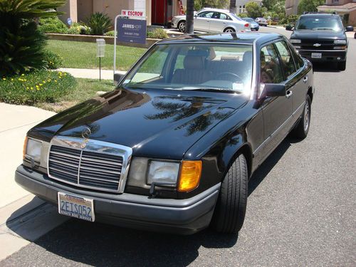 1987 mbz turbo diesel w/ 234,500 miles original owner