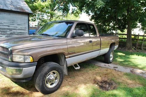 2001 dodge ram 2500 cummins turbo diesel 4x4 x cab long bed truck tan auto 4wd