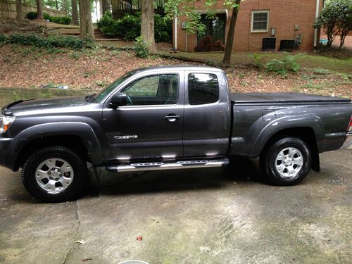 2011 toyota tacoma extended cab w/ sr5 package, 6 cylinder, 4x4