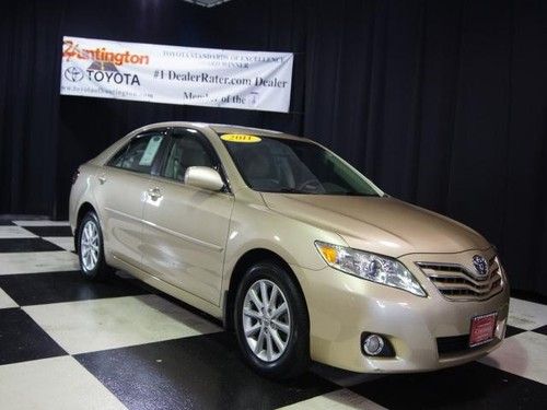 Camry xle leather heated seats power driver's seat moonroof