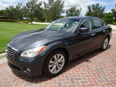 Florida 11' m37 navigation rear camera heated/cooling seats sunroof great price