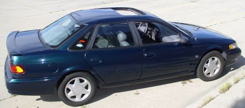 1995 taurus sho, 86k miles, very clean, loaded, leather, non-smoker