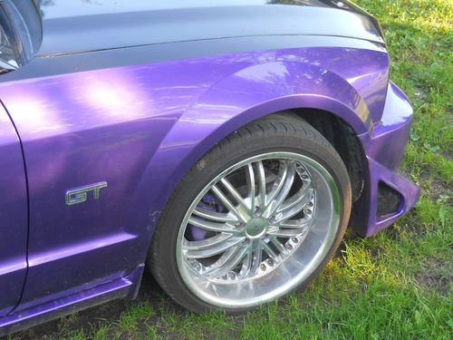 Beautiful Showroom Mustang, image 4