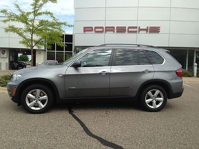 2013 bmw x5 5.0 v8 awd heads up display panoramic roof one owner