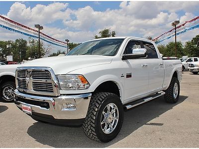 Laramie HD 4x4 Leather Nerf Bars Bed Cover MP3 SIRIUS NAV Camera MOTO Metal Rims, image 2