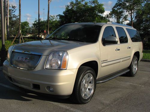 2007 gmc yukon denali xl1500 awd/leather/heated seats/navigation/low miles