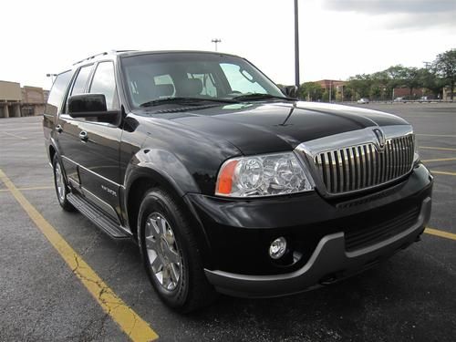 2004 lincoln navigator base sport utility 4-door 5.4l low miles private seller