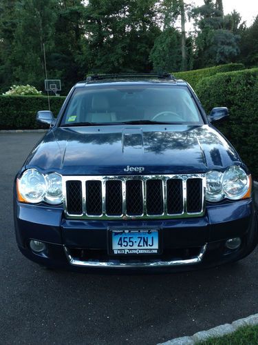 2008 jeep grand cherokee overland fully loaded nav back up camera leather/wood