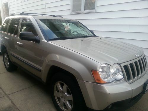 Jeep grand cherokee laredo 4x4 leather factory nav sunroof automatic-new tires