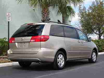 BEAUTIFUL SIENNA XLE - LOADED - LEATHER - POWER GLASS SUNROOF - LIKE NEW - LOOK!, image 4