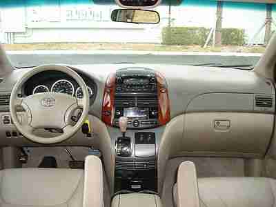 BEAUTIFUL SIENNA XLE - LOADED - LEATHER - POWER GLASS SUNROOF - LIKE NEW - LOOK!, image 7