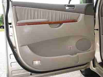 BEAUTIFUL SIENNA XLE - LOADED - LEATHER - POWER GLASS SUNROOF - LIKE NEW - LOOK!, image 12