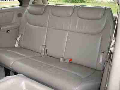 BEAUTIFUL SIENNA XLE - LOADED - LEATHER - POWER GLASS SUNROOF - LIKE NEW - LOOK!, image 14